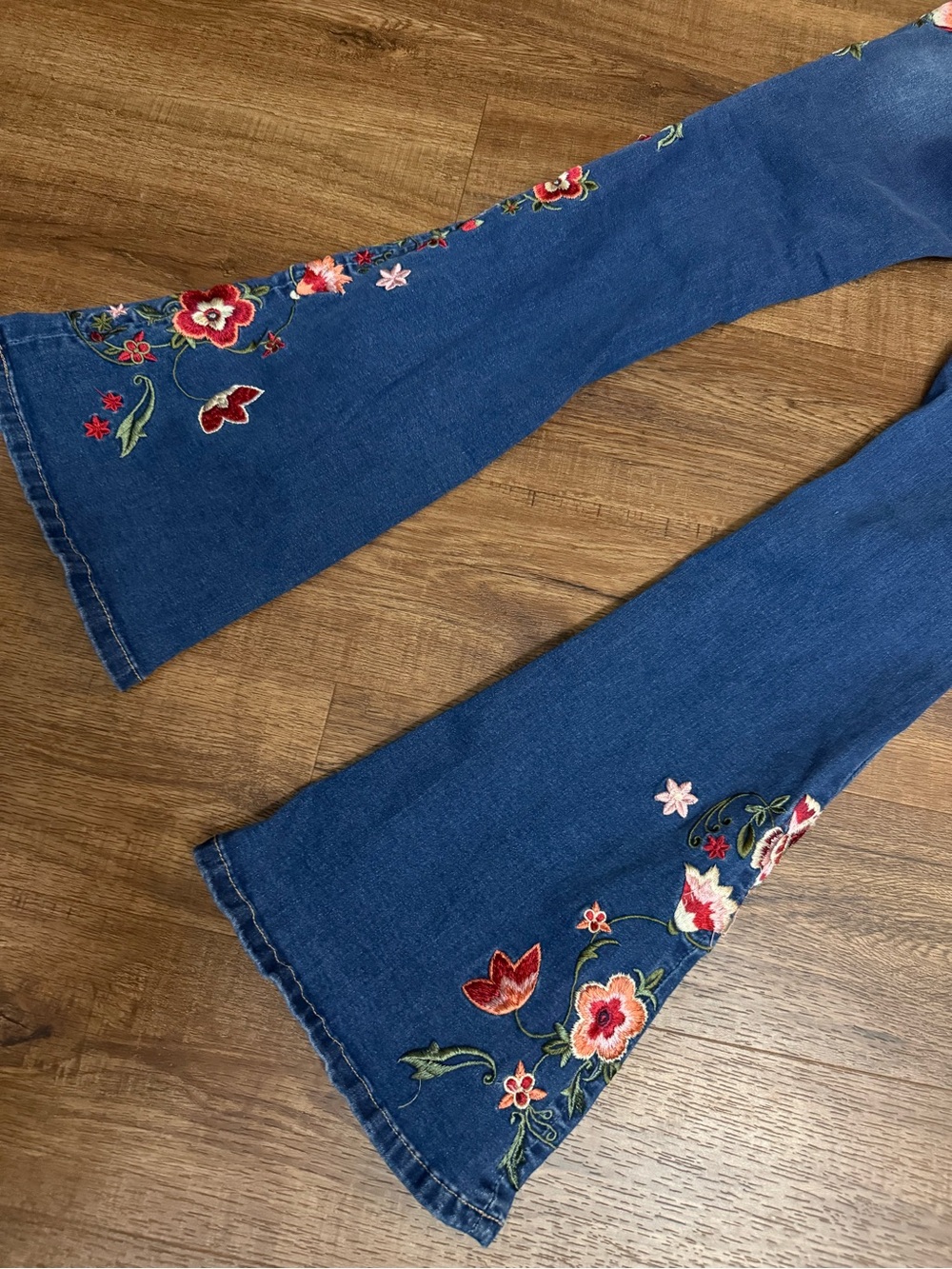 BAMBOO Dark Blue Embroidered Floral Flare Jeans - Picture 9 of 9
